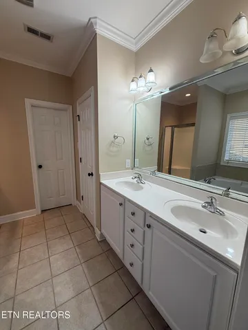 $415,000 | 1124 Creekside Village Way, Seymour, TN 37865