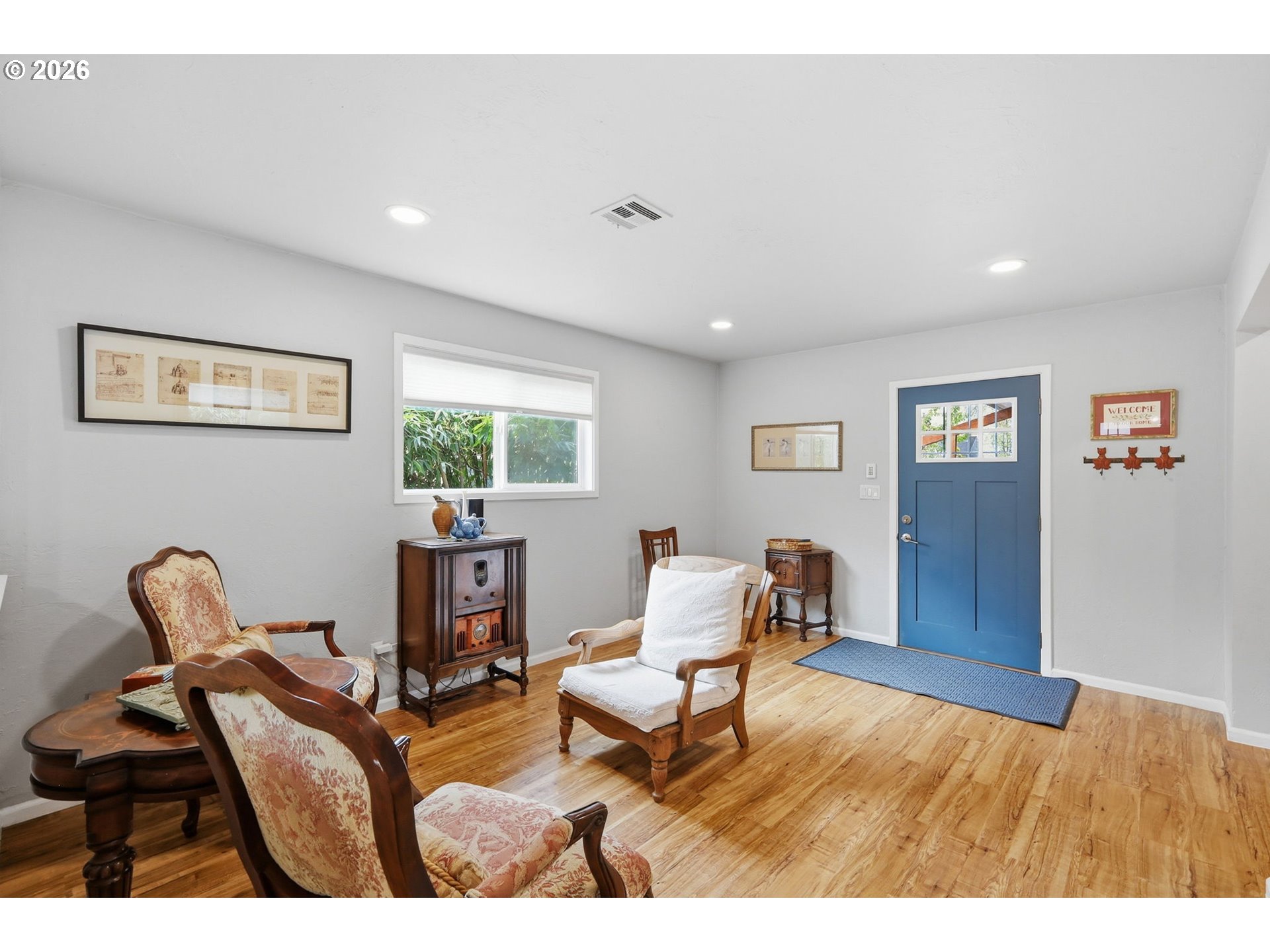 655 G Street Springfield, OR 97477 - Photo 3 of 43