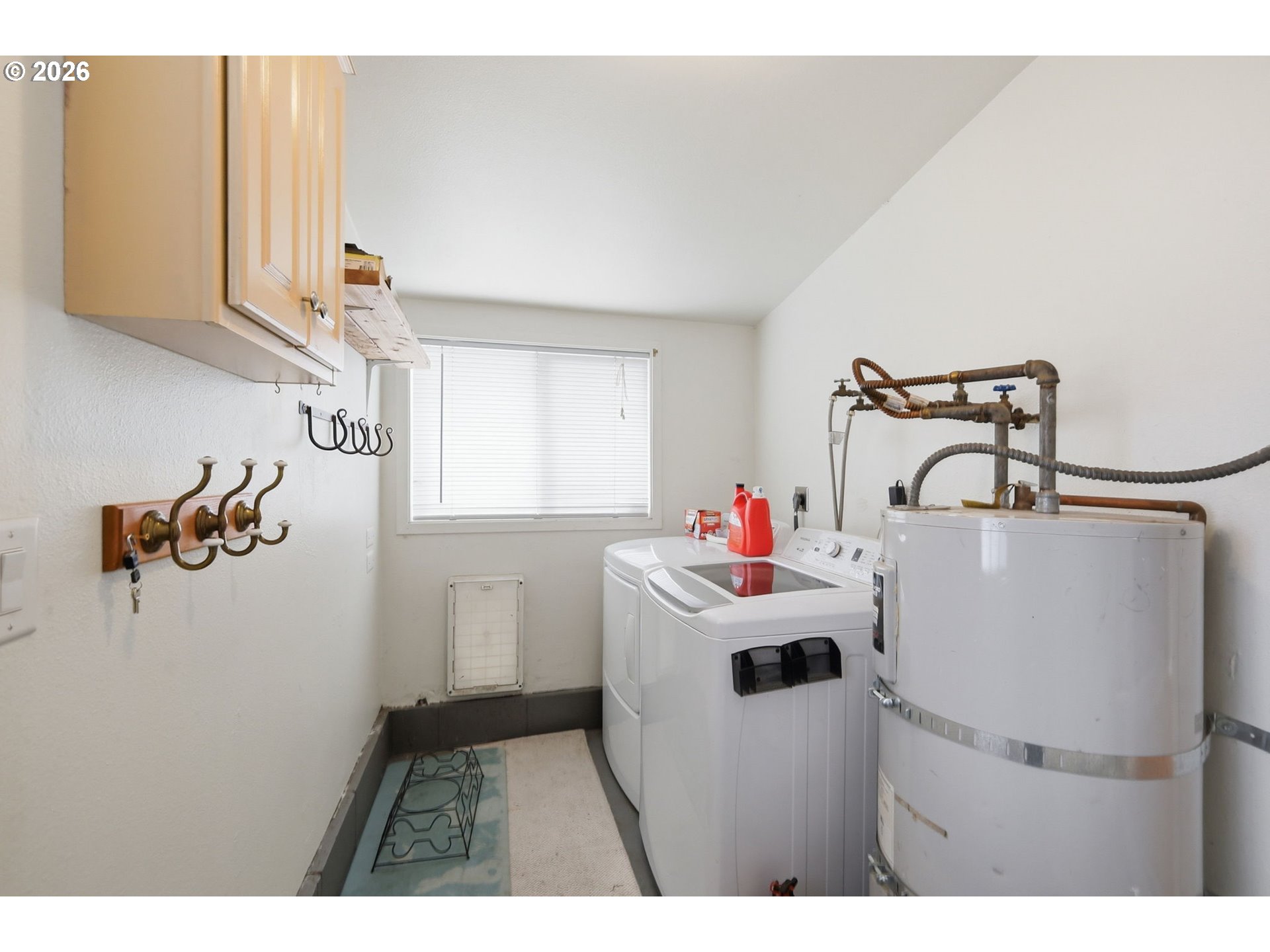 655 G Street Springfield, OR 97477 - Photo 31 of 43