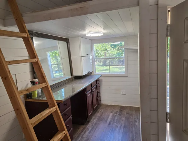 $158,900 | 6526 West Church Circle Drive, Lyles, TN 37098