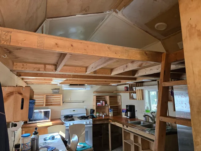 $158,900 | 6526 West Church Circle Drive, Lyles, TN 37098