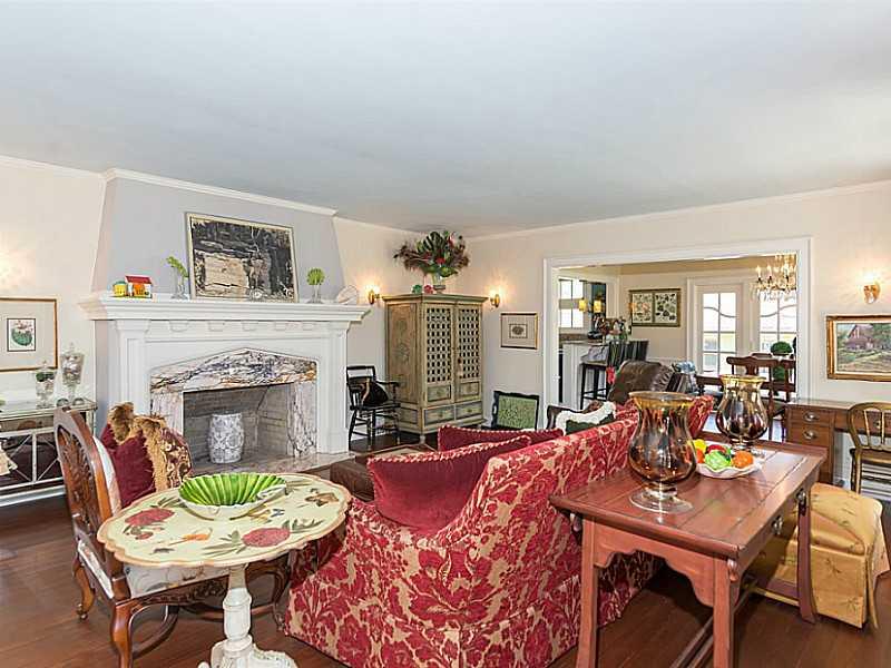 116 Blue Ridge Road Indianapolis, IN 46208 - Photo 4 of 24