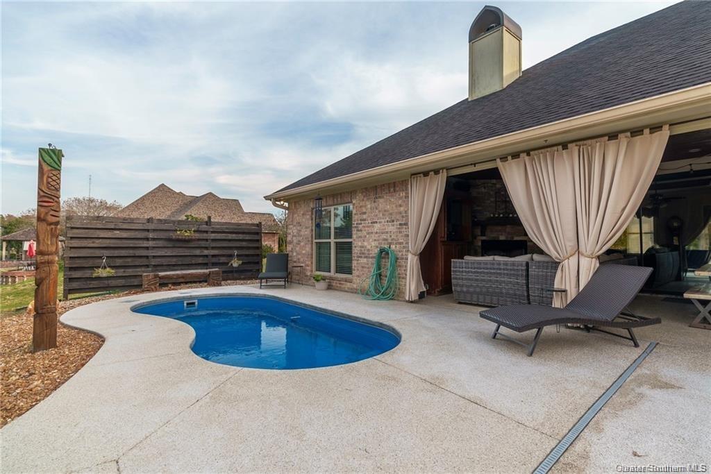 902 Hollis Road Westlake, LA 70669 - Photo 12 of 48