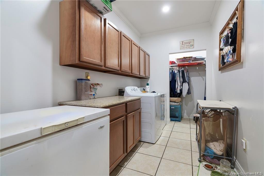 902 Hollis Road Westlake, LA 70669 - Photo 28 of 48