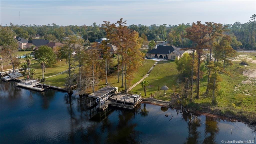 902 Hollis Road Westlake, LA 70669 - Photo 4 of 48