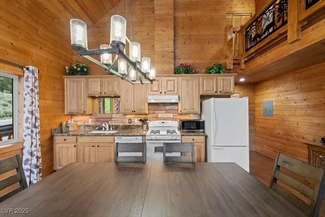 $780,000 | 4830 Silver Tip Trail, Mount Charleston, NV 89124