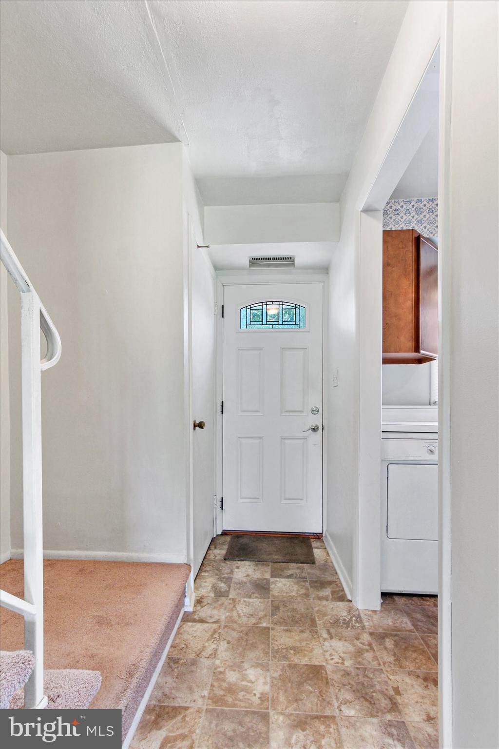 1614 Wogan Road York, PA 17404 - Photo 5 of 26