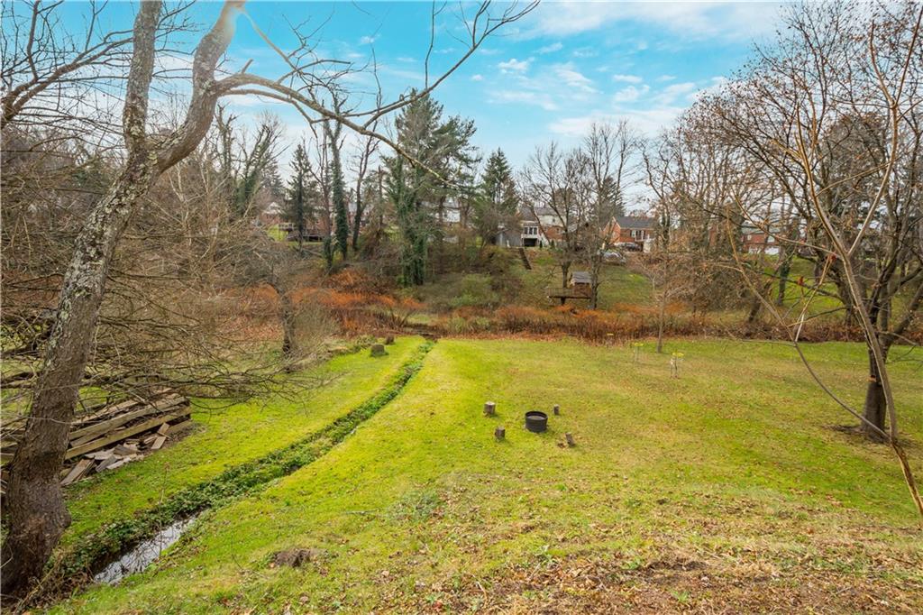 154 Drake Road Bethel Park, PA 15102 - Photo 22 of 24 Gallery Image 22