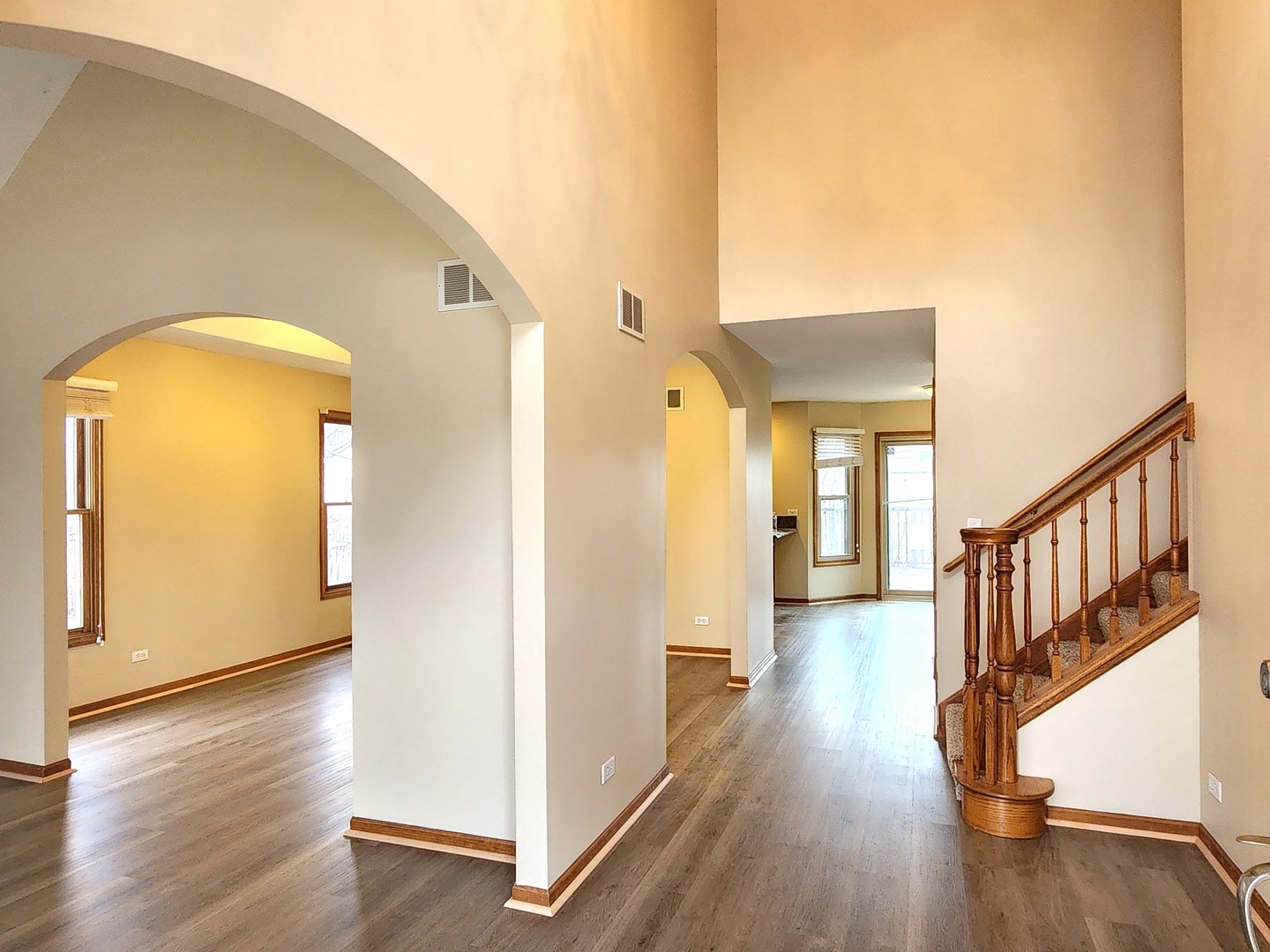 1404 Lily Cache Lane Bolingbrook, IL 60490 - Photo 2 of 21