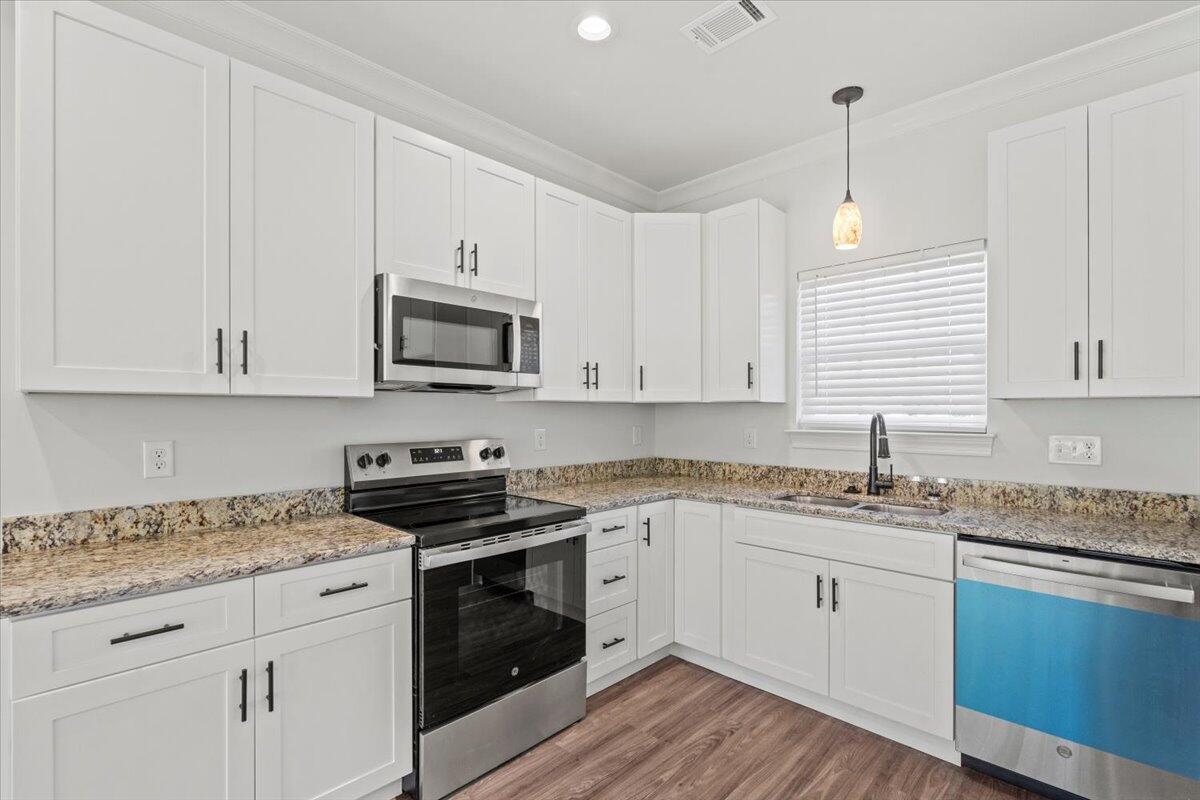 4002 Rambling Way Hephzibah, GA 30815 - Photo 14 of 32 14-Kitchen