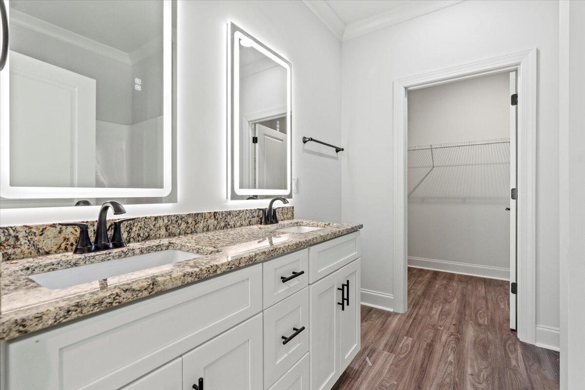 4002 Rambling Way Hephzibah, GA 30815 - Photo 21 of 32 21-Owners Bathroom