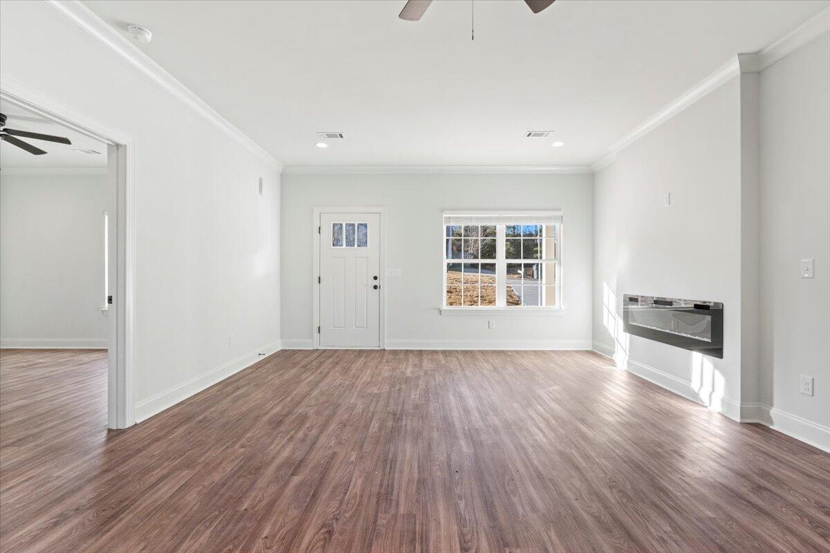 4002 Rambling Way Hephzibah, GA 30815 - Photo 7 of 32 07-Great Room