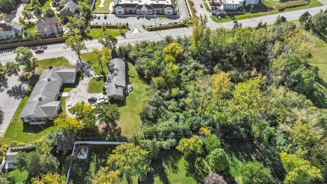$1,895,000 | 527 West Ogden Avenue, Hinsdale, IL 60521
