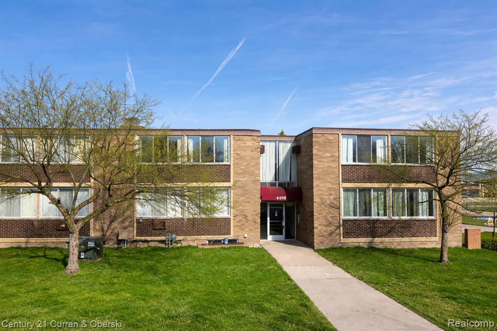 6015 Southfield Road, Unit 6 Detroit, MI 48228 - Photo 1 of 10