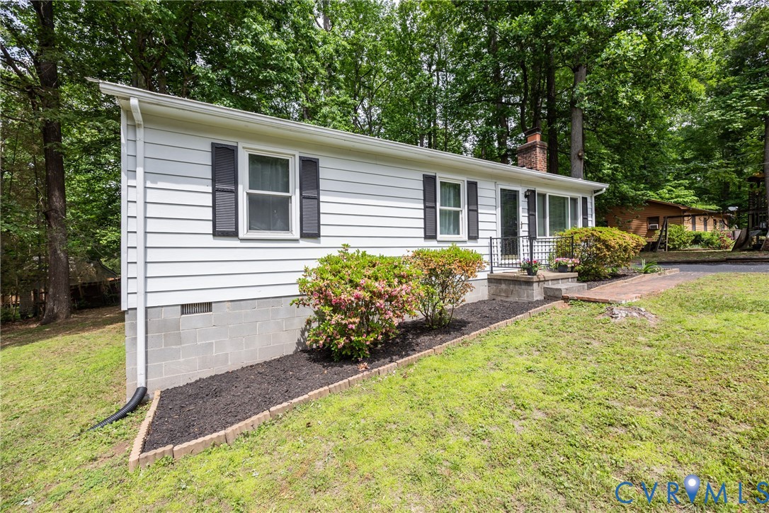 6408 Ware Road Quinton, VA 23141 - Photo 3 of 26