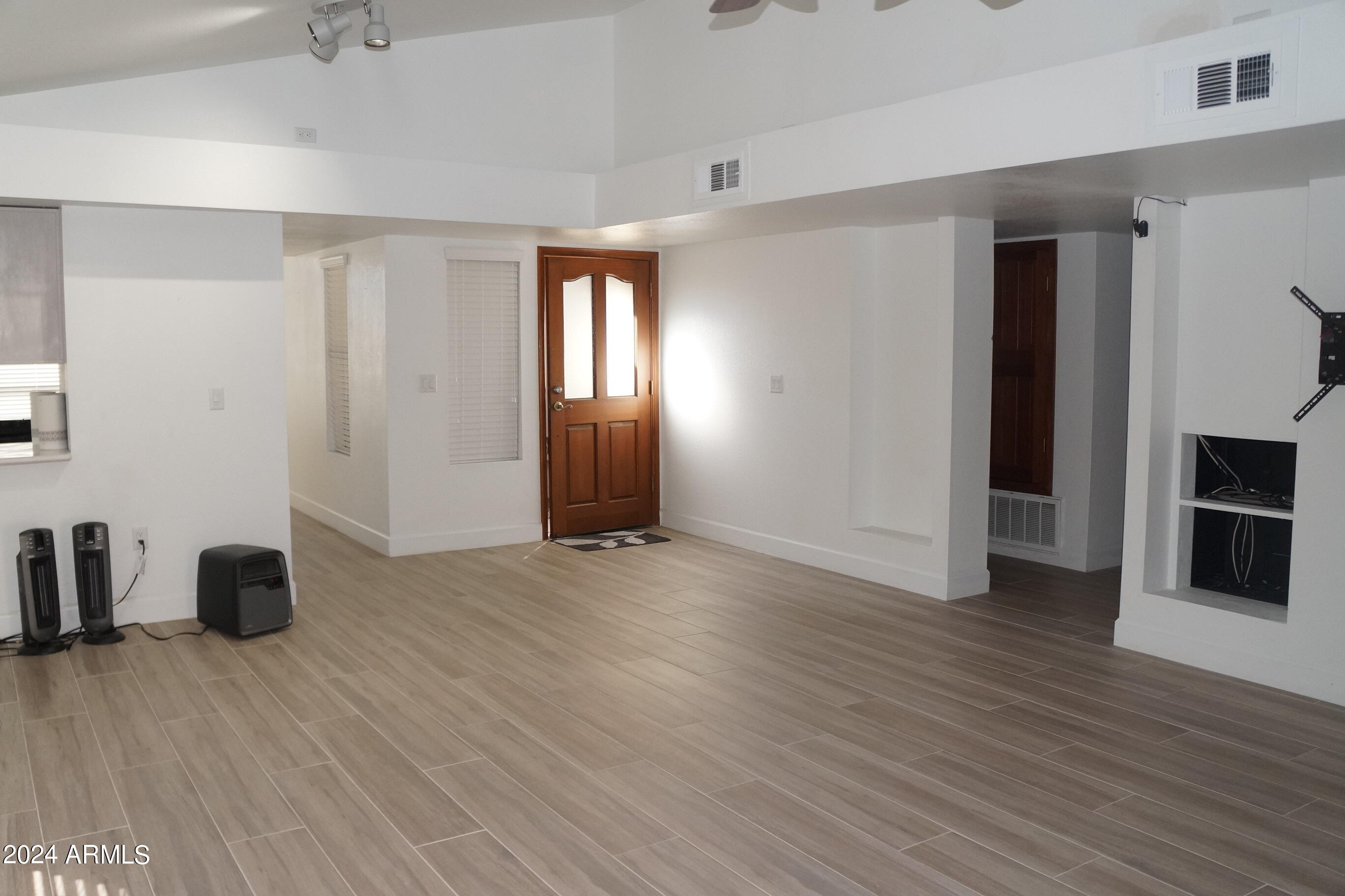 5756 West Del Rio Street Chandler, AZ 85226 - Photo 22 of 25 DSC00707