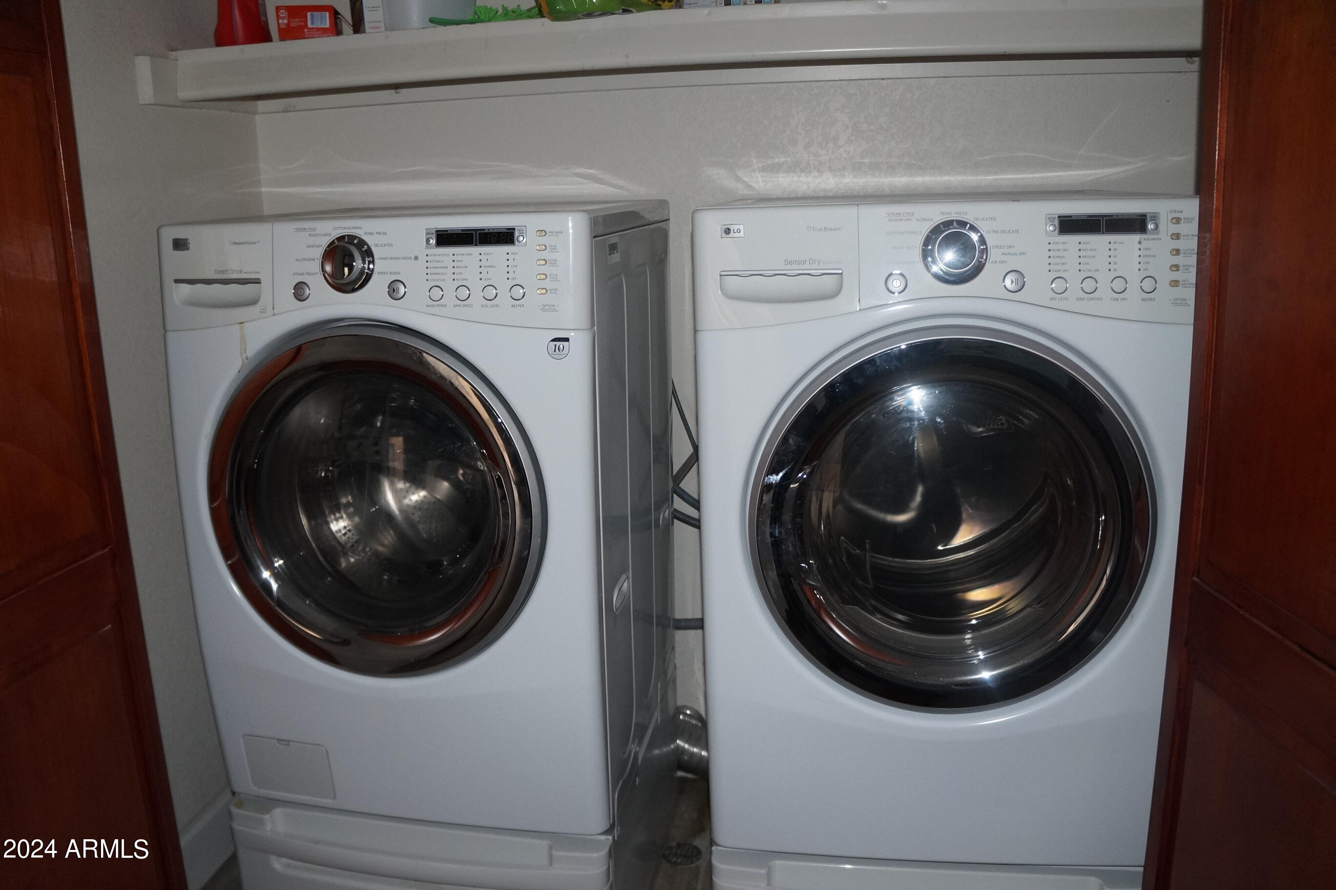 5756 West Del Rio Street Chandler, AZ 85226 - Photo 8 of 25 DSC00661