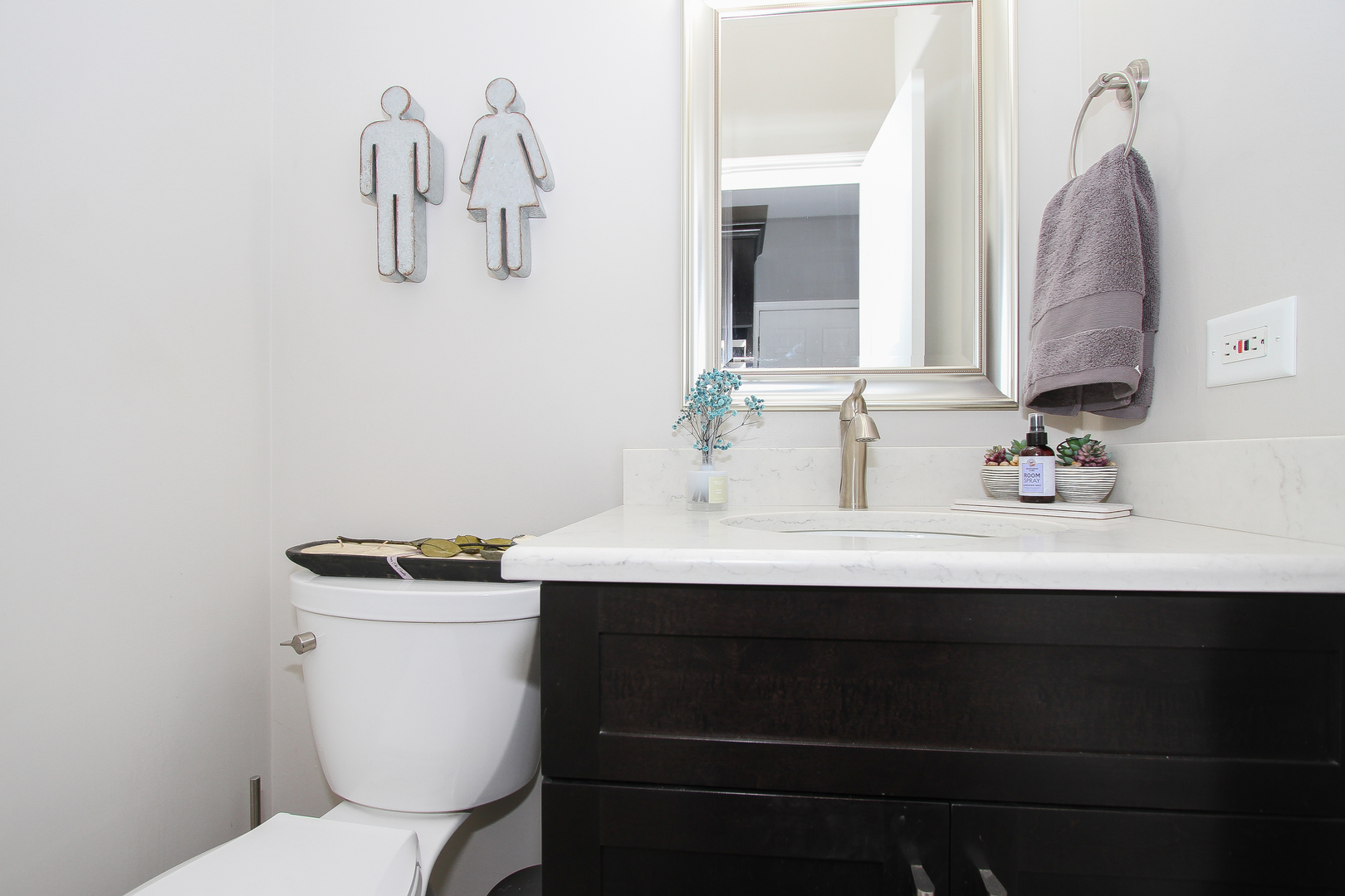 465 Spring Ridge Drive Crystal Lake, IL 60012 - Photo 7 of 31 Gallery Image 7