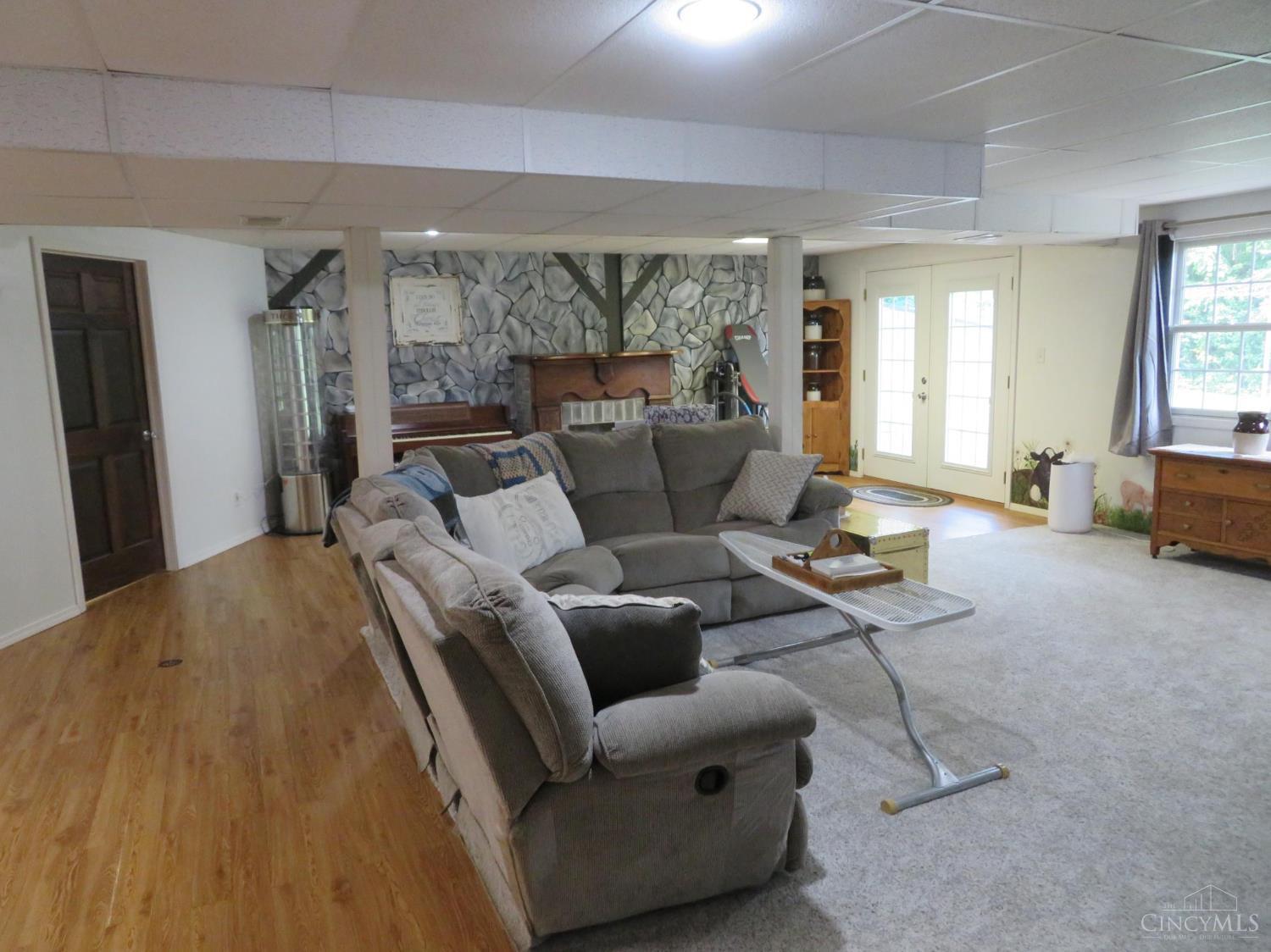 8024 Hightop Road Hillsboro, OH 45133 - Photo 39 of 97