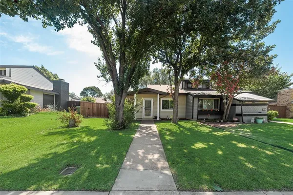 $1,950 | 617 Harvest Hill Street, Lewisville, TX 75067