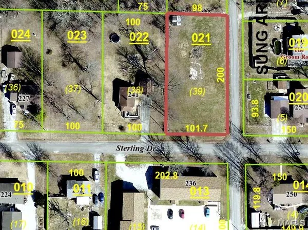 $30,000 | 245 Sterling Drive, Moro, IL 62067