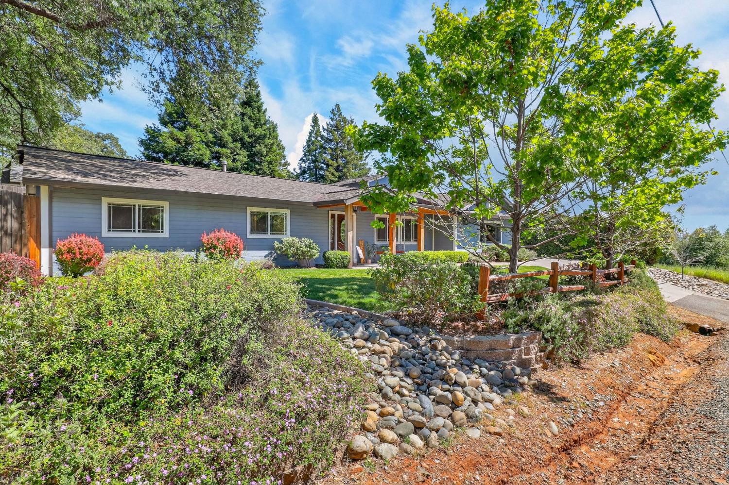 2609 Hastings Drive Rescue, CA 95672 - Photo 3 of 87