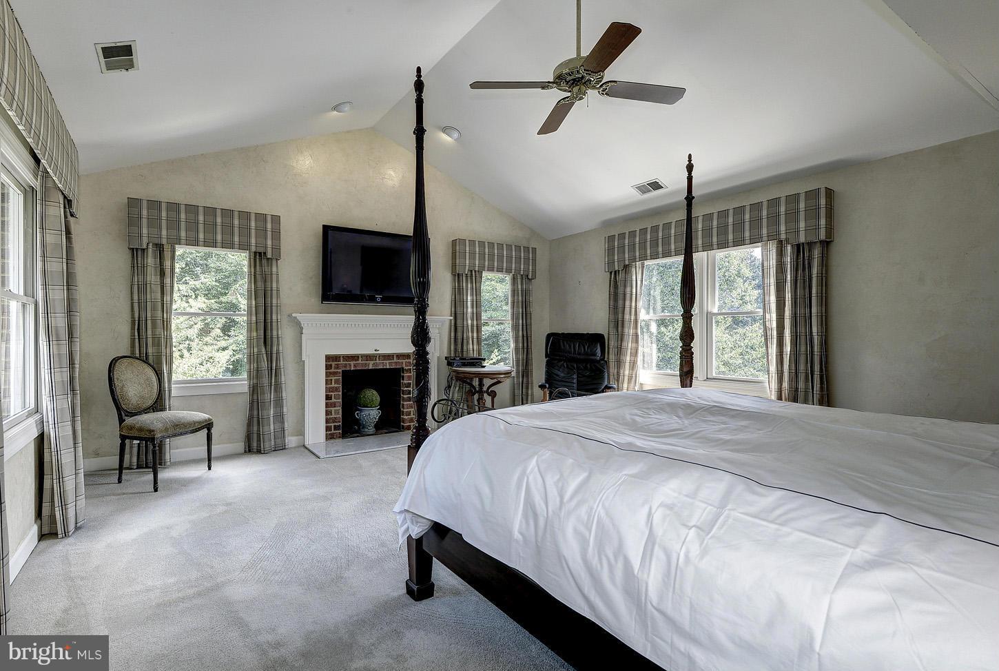 615 Potomac River Road McLean, VA 22102 - Photo 12 of 30 Master Bedroom