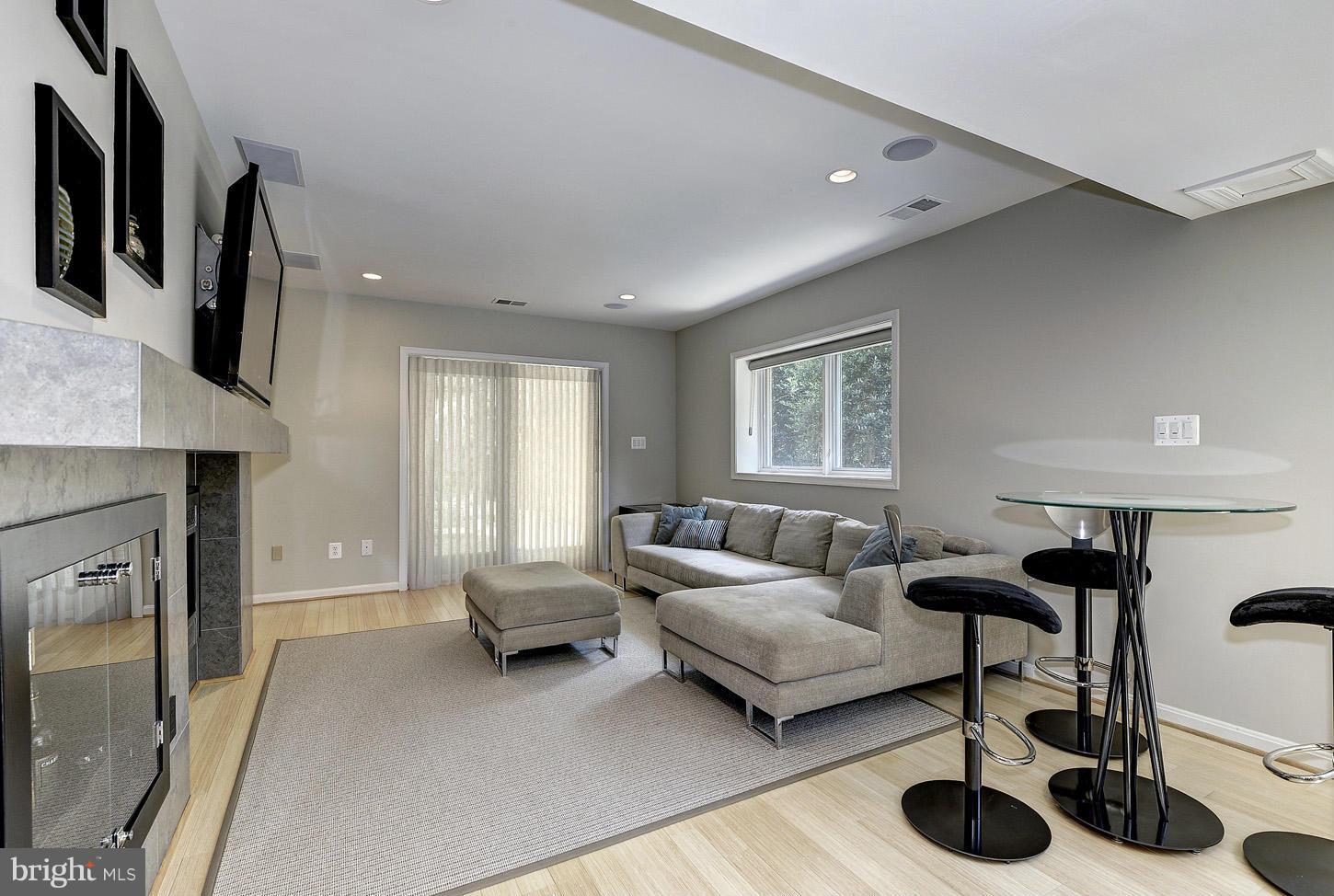 615 Potomac River Road McLean, VA 22102 - Photo 23 of 30 Recreation Room