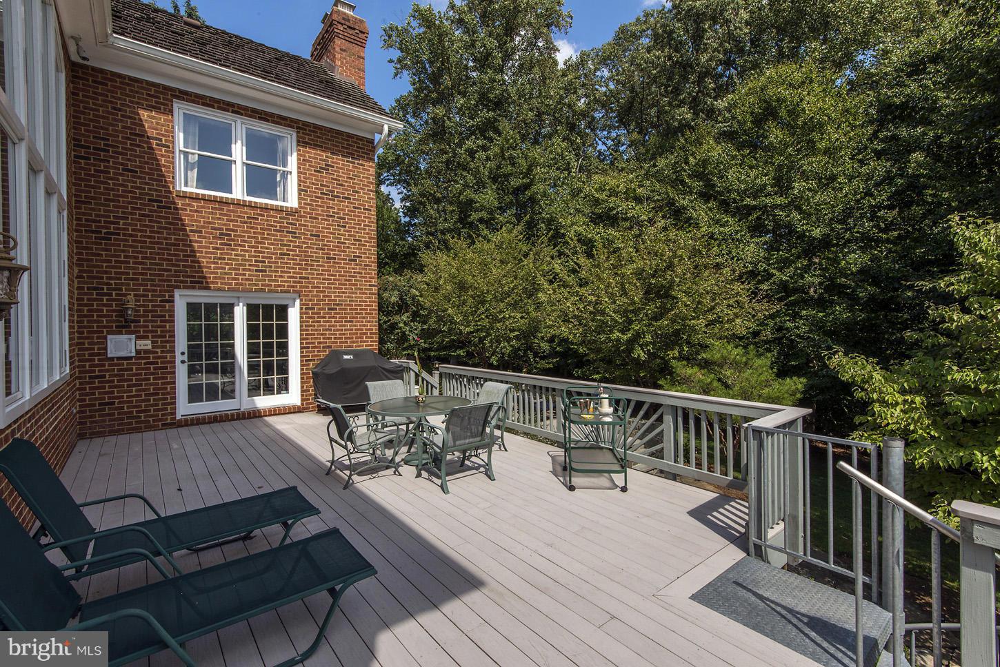 615 Potomac River Road McLean, VA 22102 - Photo 27 of 30 Deck