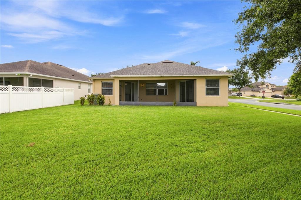 3576 Maple Ridge Loop Kissimmee, FL 34741 - Photo 33 of 50 Gallery Image 33