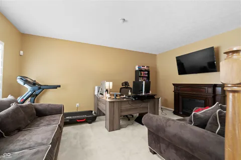 $399,900 | 6229 Carrington Drive, Indianapolis, IN 46236