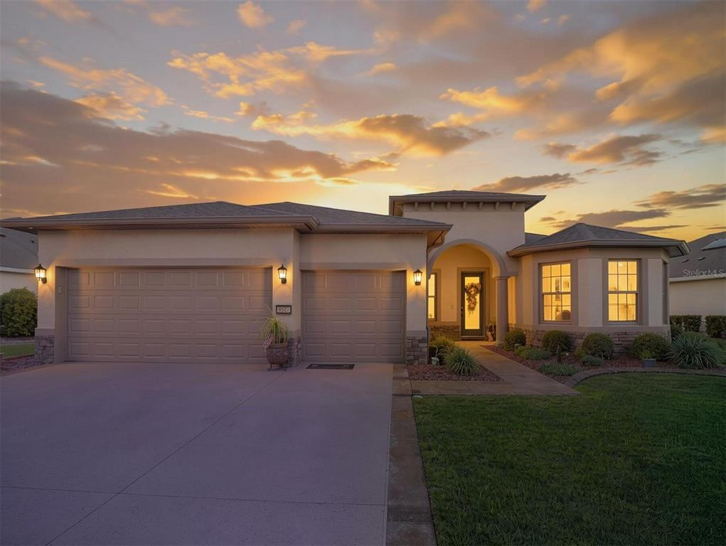 9527 Southwest 70th Loop Ocala, FL 34481 - Photo 1 of 62 Gallery Image 1