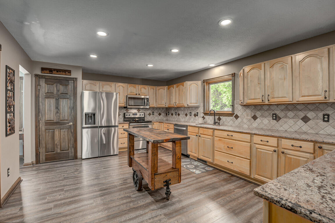 7458 Stonehouse Road Melbourne, KY 41059 - Photo 12 of 40