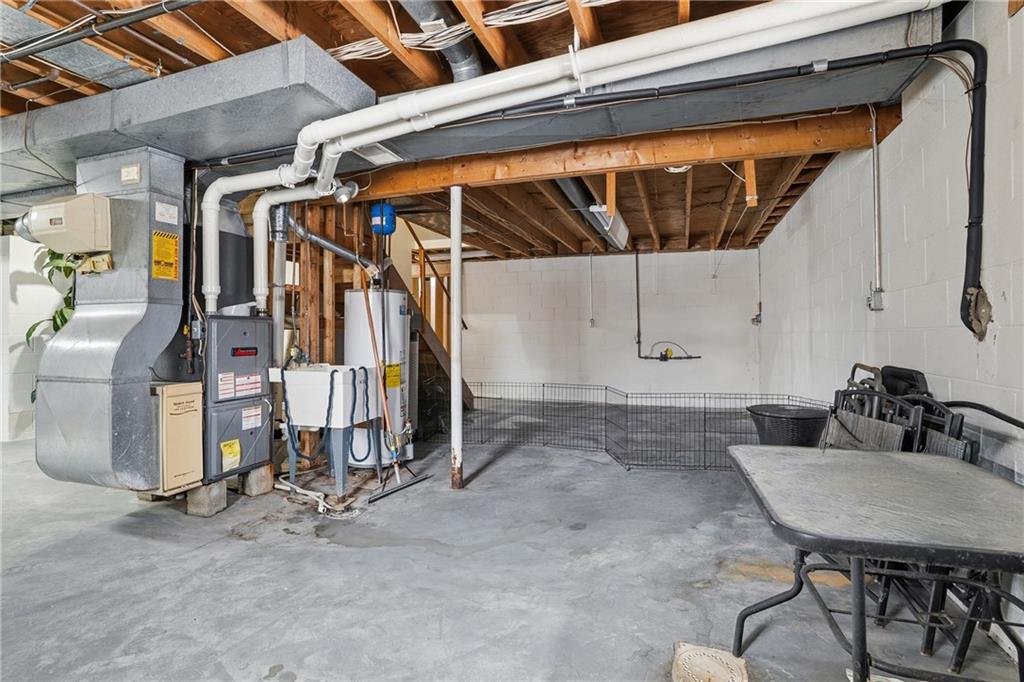 202 Holyoke Road Butler, PA 16001 - Photo 38 of 49 a view of a storage & utility room