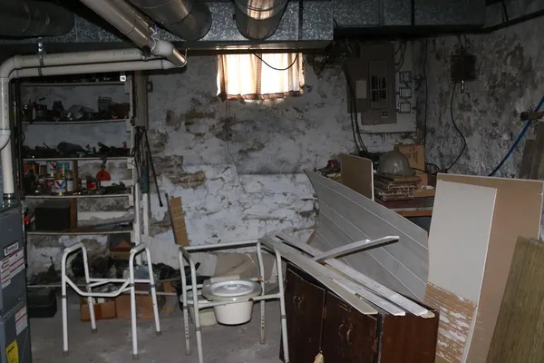 $110,000 | 552 Front Street, Lawrenceburg, IN 47025