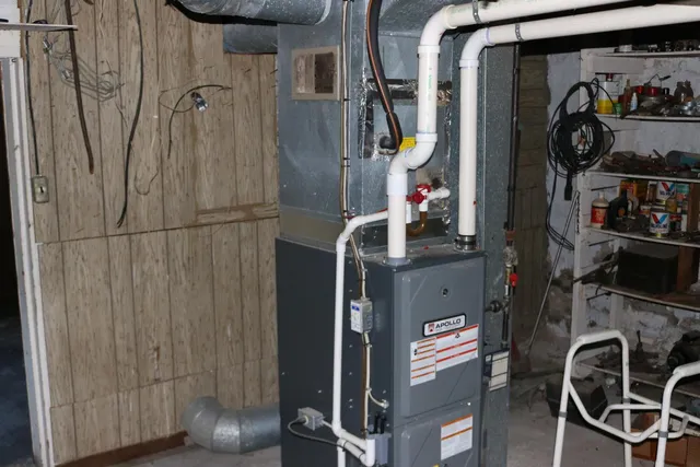 $119,900 | 552 Front Street, Lawrenceburg, IN 47025