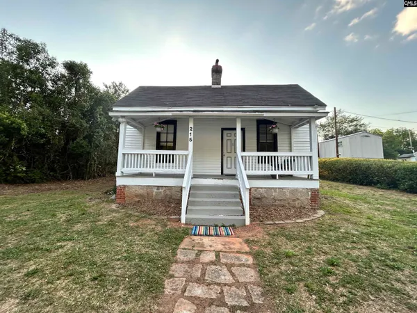 $75,000 | 215 8th Street, Winnsboro, SC 29180