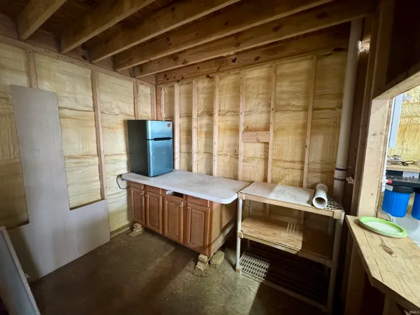 $164,900 | 66 Off Sr, Grandview, IN 47615