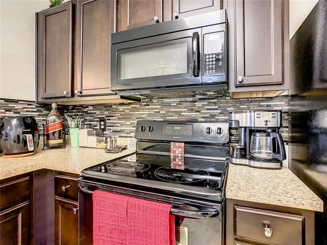 $2,000 | 244 Arbor Lakes Drive, Davenport, FL 33896