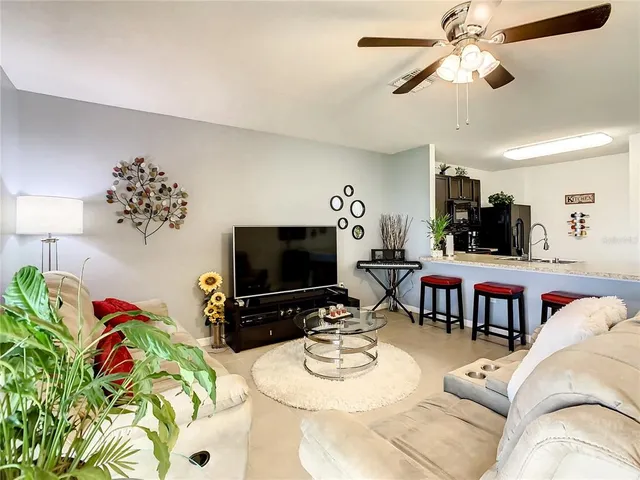 $2,000 | 244 Arbor Lakes Drive, Davenport, FL 33896