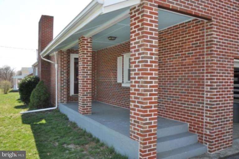 12818 Point Salem Road Hagerstown, MD 21740 - Photo 1 of 18 Exterior #4