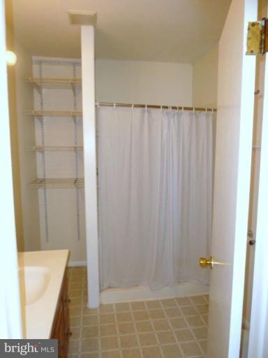 12818 Point Salem Road Hagerstown, MD 21740 - Photo 15 of 18 Bath #1