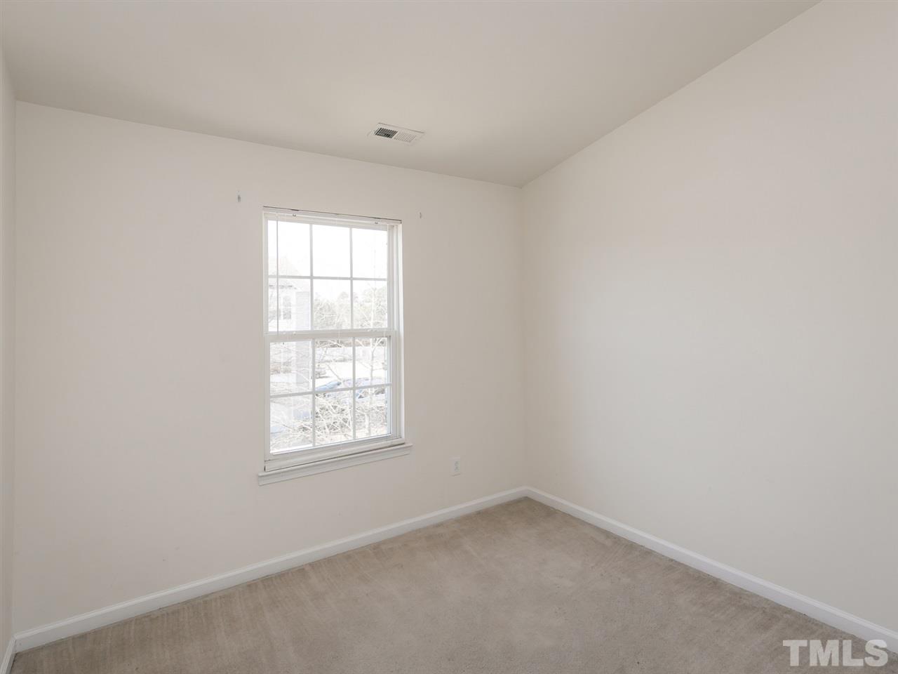 8710 River Keeper Way Raleigh, NC 27616 - Photo 4 of 22