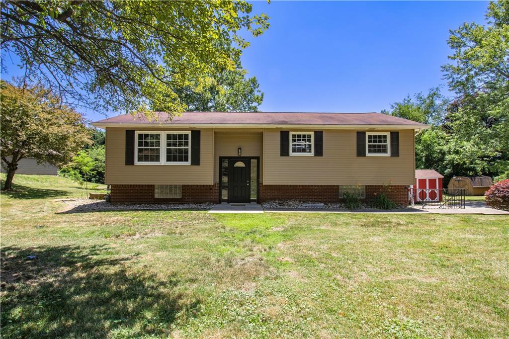 348 Middletown Road New Stanton, PA 15672 - Photo 1 of 25 Gallery Image 1