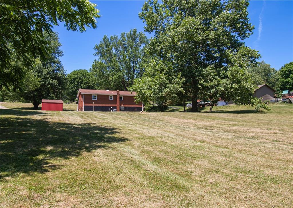 348 Middletown Road New Stanton, PA 15672 - Photo 4 of 25 Gallery Image 4