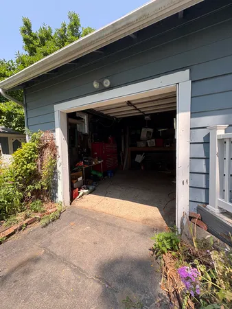 $190,000 | 1464 South Riverside Avenue, St. Clair, MI 48079