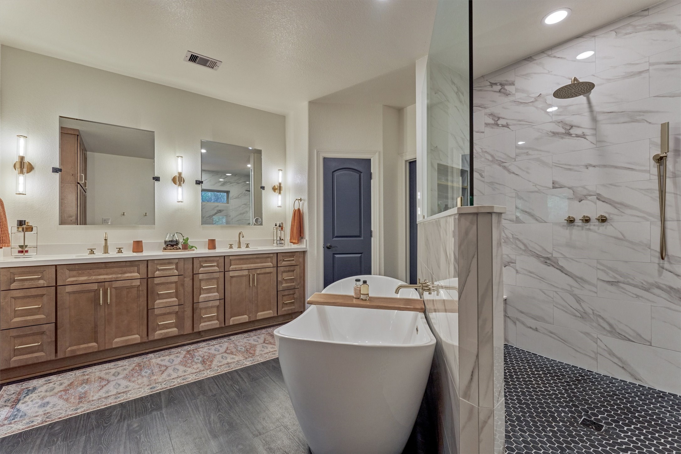 16727 Boothill Road Stagecoach, TX 77355 - Photo 23 of 44 Relax in the soaking tub or the oversized shower.