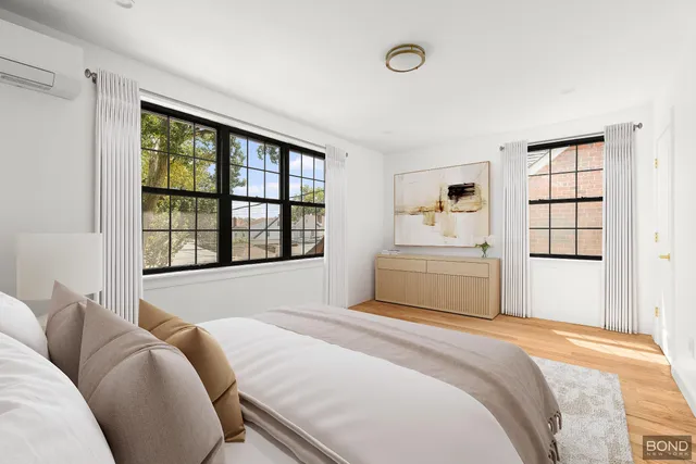 $999,000 | 110-06 209th Place | Bellaire Estates