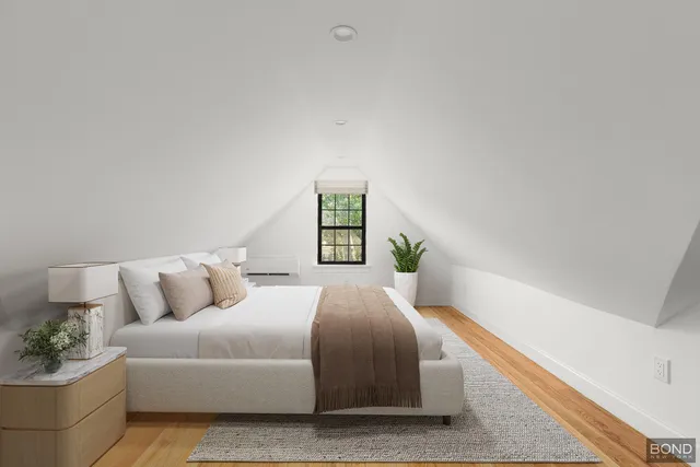 $999,000 | 110-06 209th Place | Bellaire Estates