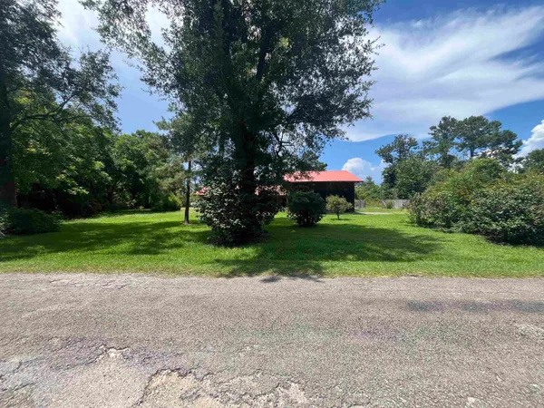 $65,000 | 435 Lee Street, Bridge City, TX 77611